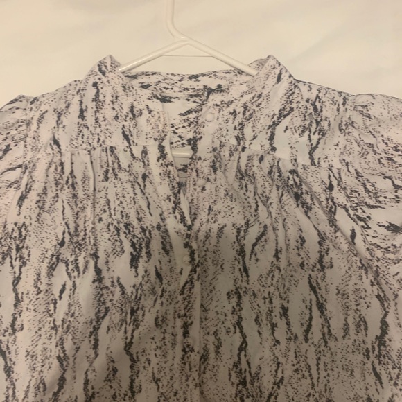 Pink, black and white blouse - Picture 3 of 6